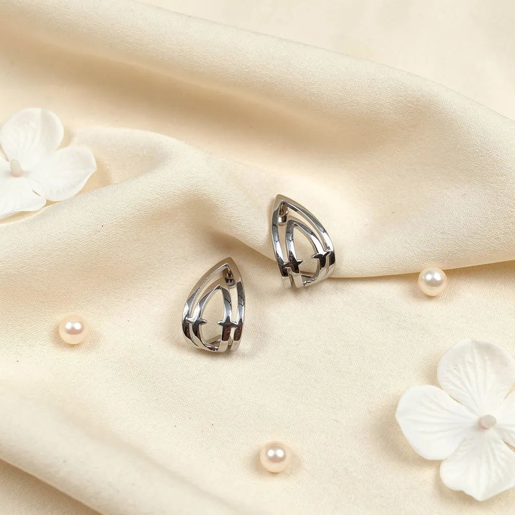 Sculpted Star Studs