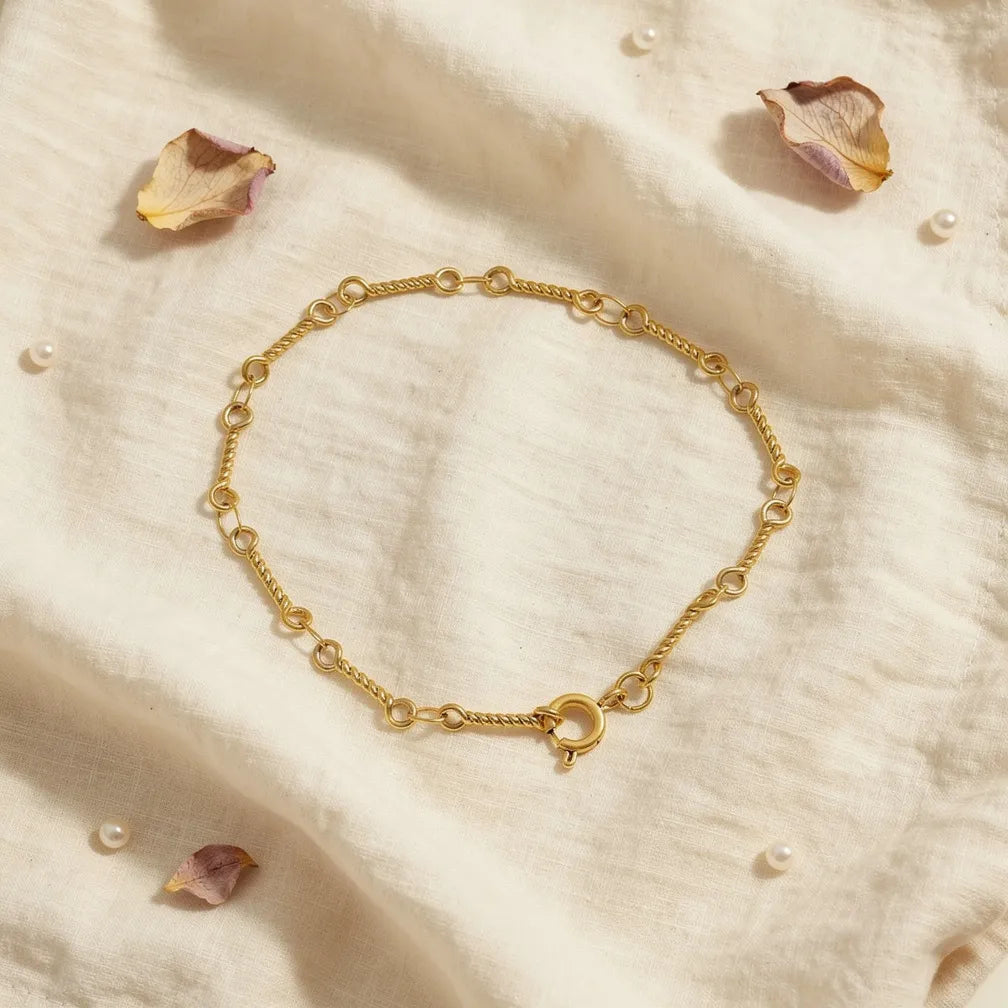 Twisted Gold Chain Bracelet