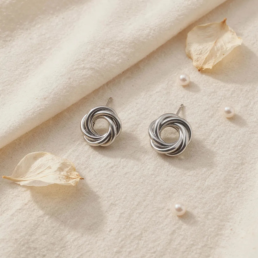 Twisted Knot Studs