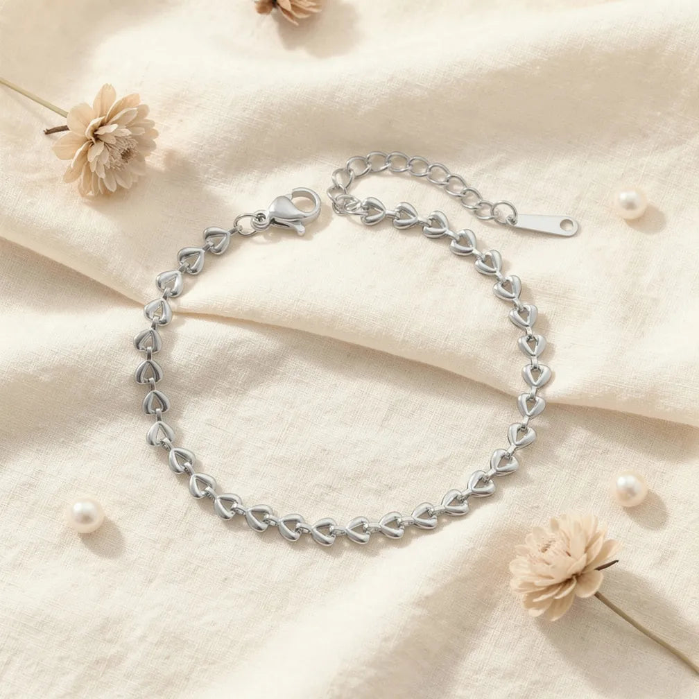 Petite Heart Chain Bracelet
