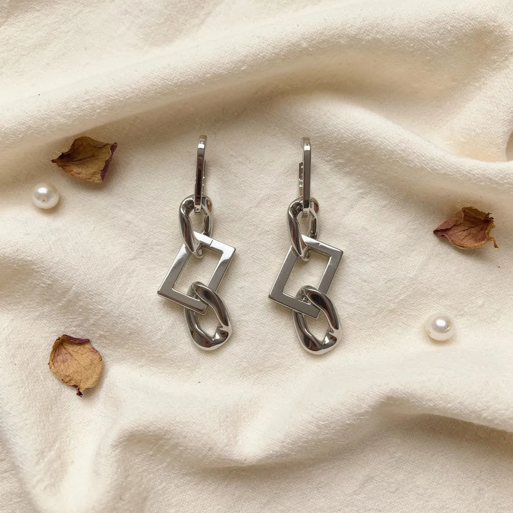 Geometric Link Earrings